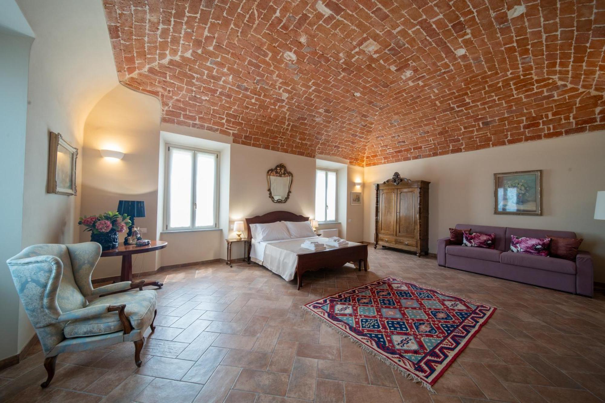 Terruggia Cascina Baronina Bed & Breakfast エクステリア 写真