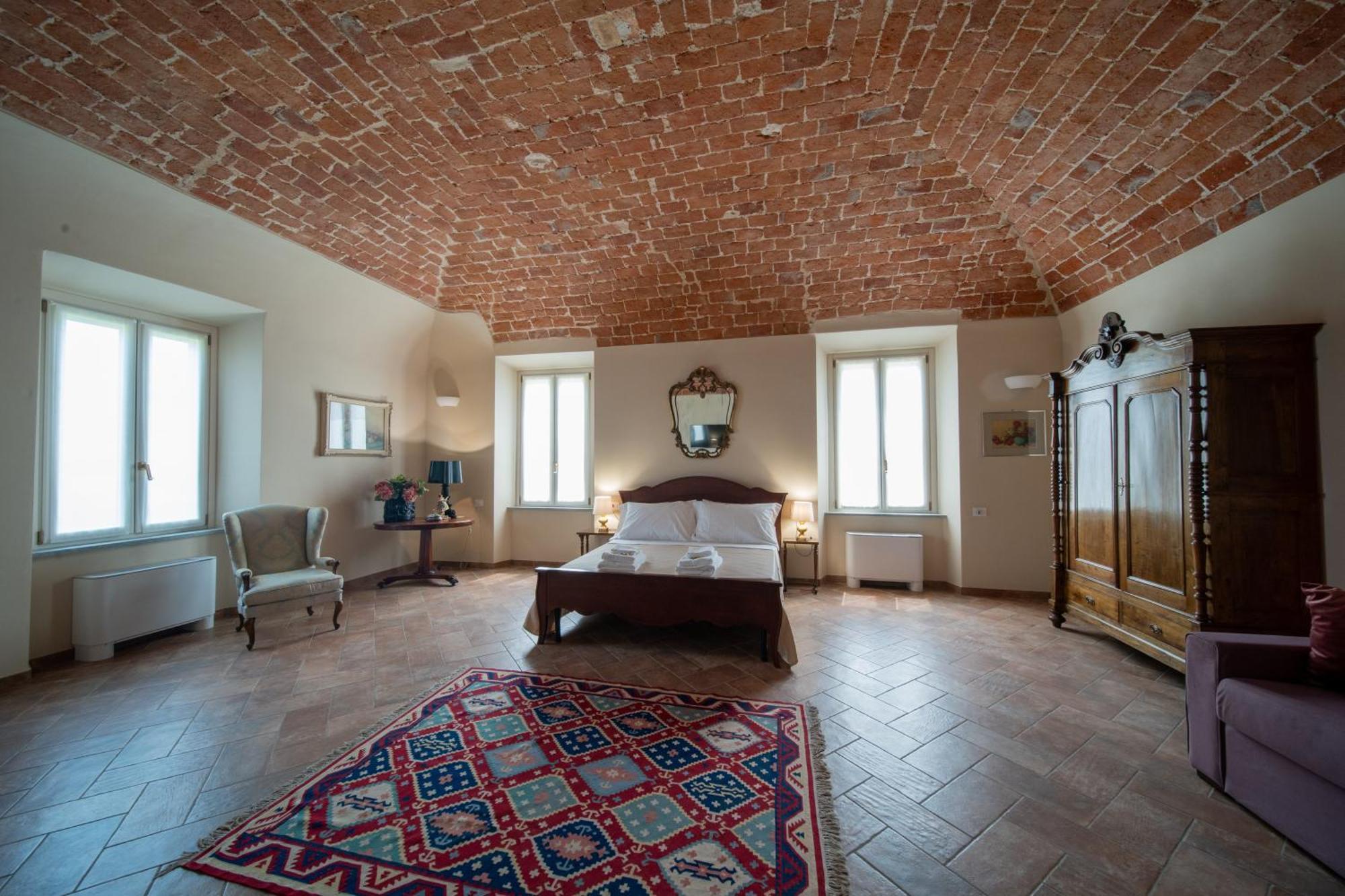 Terruggia Cascina Baronina Bed & Breakfast エクステリア 写真
