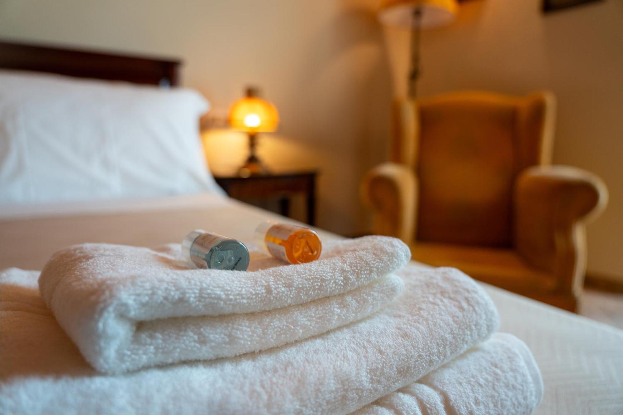 Terruggia Cascina Baronina Bed & Breakfast エクステリア 写真